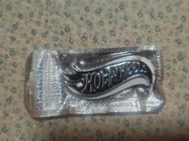 ステッカー HW 未使用 サイズ約 縦30ミリ 横80ミリ 厚さ3ミリ シール デカール < ホビー ステッカー HW 未使用 サイズ約 縦30ミリ 横80ミリ 厚さ3ミリ シール デカール < ホビーの