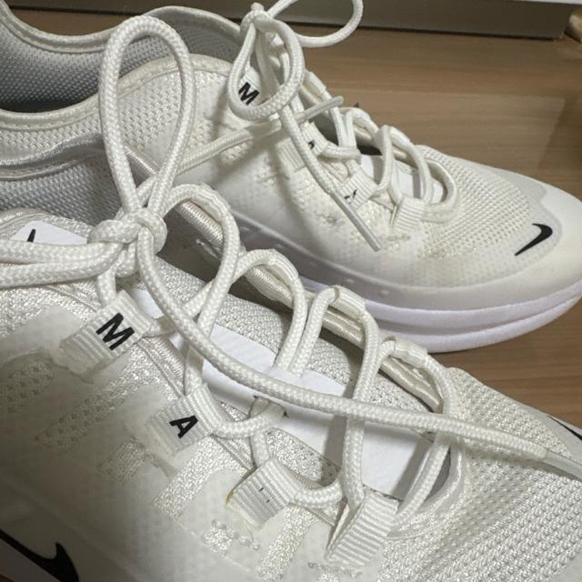 22cm 子供スニーカー NIKEナイキ エアマックス 白 < キッズ/ベビー  22cm 子供スニーカー NIKEナイキ エアマックス 白 < キッズ/ベビーの