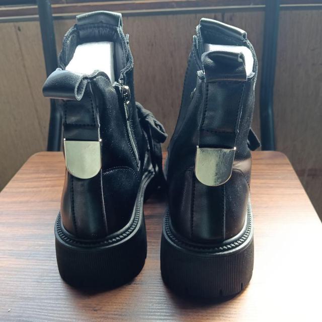 新品 22cm レディース ブーツ ブラック 厚底 シューズ ショートブーツ < 女性ファッション  新品 22cm レディース ブーツ ブラック 厚底 シューズ ショートブーツ < 女性ファッションの