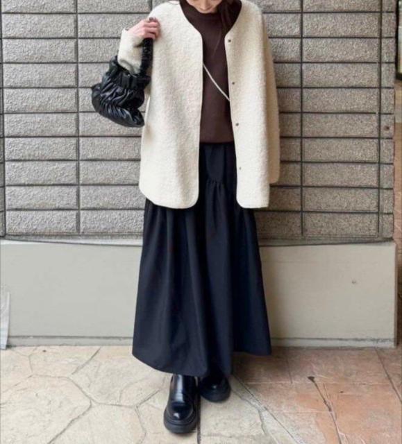 ACeYAE^[ߗށA[oT[`600`  uh 