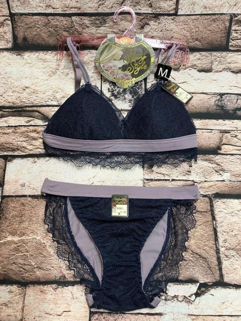 送料無料!綺麗で可愛い!アイラッシュ総レース使い!ノンワイヤーブラ1枚&ショーツ1枚(画像から)1セット《A》 < 女性ファッション 送料無料!綺麗で可愛い!アイラッシュ総レース使い!ノンワイヤーブラ1枚&ショーツ1枚(画像から)1セット《A》 < 女性ファッションの