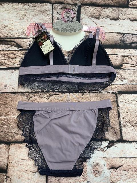 送料無料!綺麗で可愛い!アイラッシュ総レース使い!ノンワイヤーブラ1枚&ショーツ1枚(画像から)1セット《A》 < 女性ファッション 送料無料!綺麗で可愛い!アイラッシュ総レース使い!ノンワイヤーブラ1枚&ショーツ1枚(画像から)1セット《A》 < 女性ファッションの