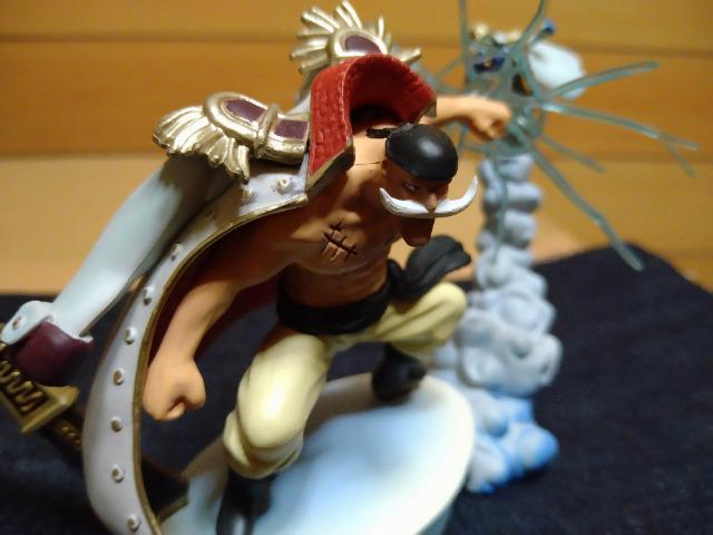 ワンピース ログボックス 白ヒゲ 現状品 < アニメ/コミック/キャラクター  ワンピース ログボックス 白ヒゲ 現状品 < アニメ/コミック/キャラクターの