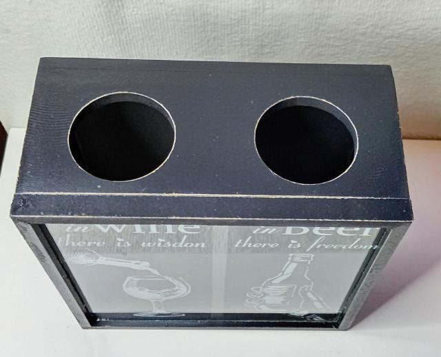 ボトルキャップストッカー★ワイン★コルク★ビール★キャップ★王冠★オブジェ★インテリア★店舗★BAR★カフェ★新品未使用★送料無料 < インテリア/ライフ  ボトルキャップストッカー★ワイン★コルク★ビール★キャップ★王冠★オブジェ★インテリア★店舗★BAR★カフェ★新品未使用★送料無料 < インテリア/ライフの