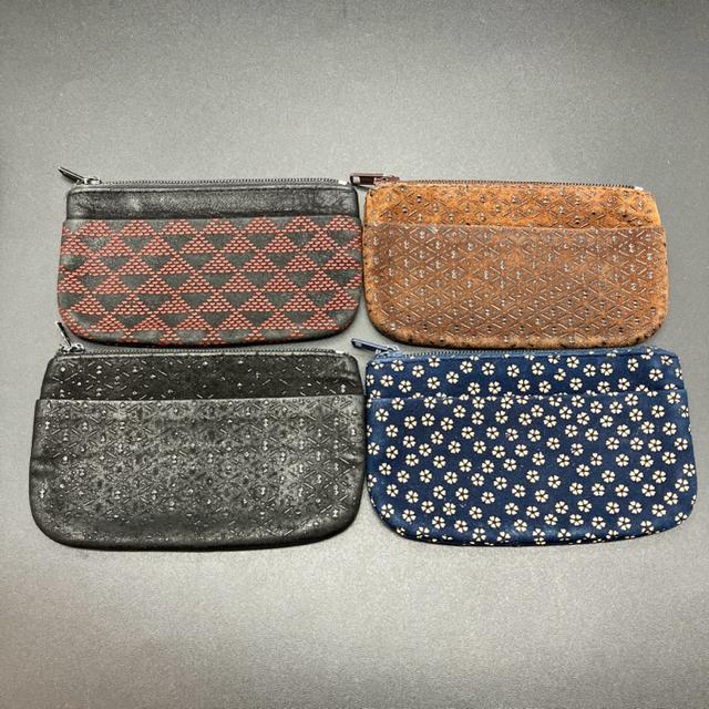 即決 印傳屋 印伝 INDEN-YA 小銭入れ コインケース 4個セット < 男性ファッション  即決 印傳屋 印伝 INDEN-YA 小銭入れ コインケース 4個セット < 男性ファッションの