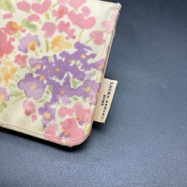 即決 LAURA ASHLEY HOME ローラアシュレイ パスケース < ブランド  即決 LAURA ASHLEY HOME ローラアシュレイ パスケース < ブランドの