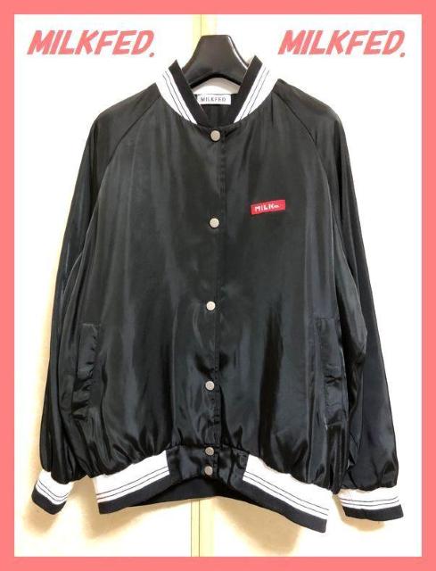 ☆ミルクフェド☆超美品レア♪完売バック刺繍ロゴラインスタジャン黒☆ < ブランド ☆ミルクフェド☆超美品レア♪完売バック刺繍ロゴラインスタジャン黒☆ < ブランドの