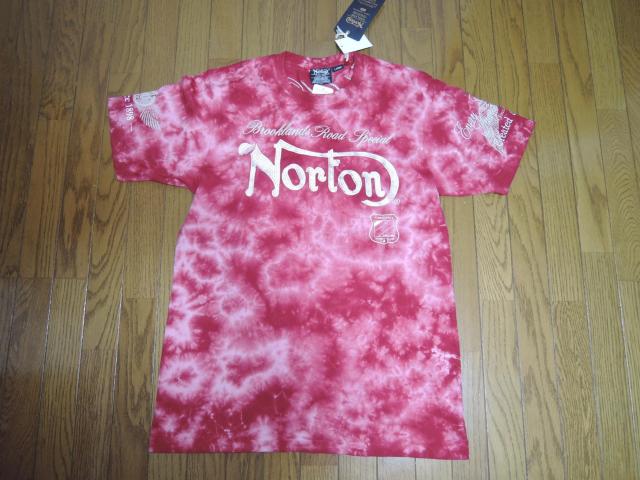 新品 Norton ノートン Tシャツ L 赤 タイダイ染め ムラ染め ロゴ LOGO TEE カットソー チェーンステッチ 刺繍 < 男性ファッション  新品 Norton ノートン Tシャツ L 赤 タイダイ染め ムラ染め ロゴ LOGO TEE カットソー チェーンステッチ 刺繍  < 男性ファッションの