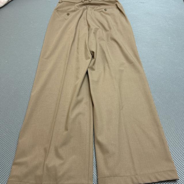 ユニクロワイドタックパンツ < 女性ファッション ユニクロワイドタックパンツ < 女性ファッションの