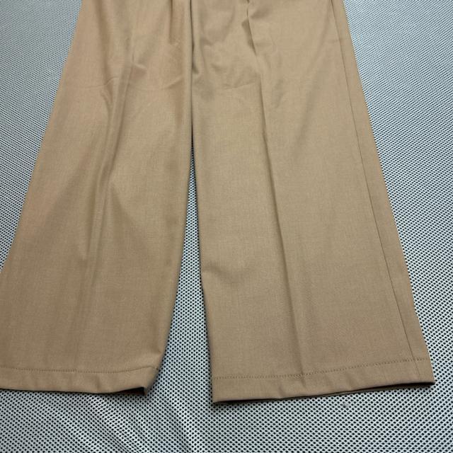 ユニクロワイドタックパンツ < 女性ファッション ユニクロワイドタックパンツ < 女性ファッションの