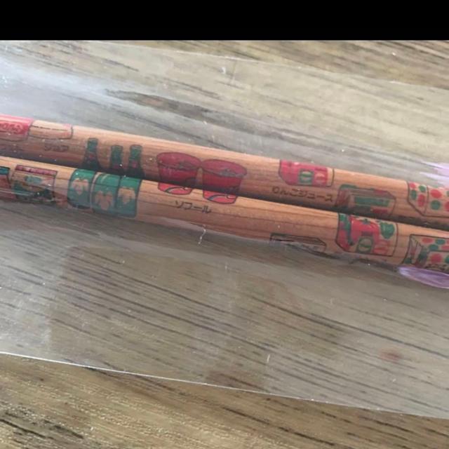 ヤクルト☆レトロデザイン。商品名☆えんぴつセット。ミルミル、ジョア < インテリア/ライフ ヤクルト☆レトロデザイン。商品名☆えんぴつセット。ミルミル、ジョア < インテリア/ライフの