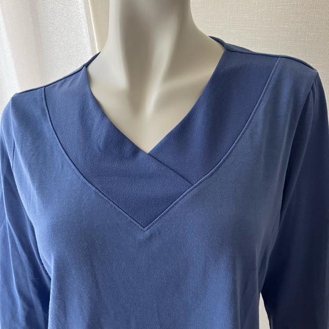 登録記念激安出品 新品未使用ミセスM シャルレ長袖エレガンスカットソー薄手長袖 ブルー系 Vネックcharle 袋入り < 女性ファッション 登録記念激安出品 新品未使用ミセスM シャルレ長袖エレガンスカットソー薄手長袖 ブルー系 Vネックcharle 袋入り < 女性ファッションの