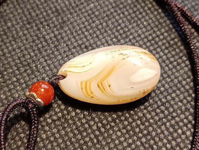 レア。マダガスカル産バンドアゲートネックレス「魔除け、絆を深める、生命力アップ」一点限り。気紛れ在庫セール価格にて。 < 女性アクセサリー/時計 レア。マダガスカル産バンドアゲートネックレス「魔除け、絆を深める、生命力アップ」一点限り。気紛れ在庫セール価格にて。 < 女性アクセサリー/時計の