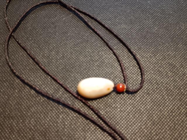 レア。マダガスカル産バンドアゲートネックレス「魔除け、絆を深める、生命力アップ」一点限り。気紛れ在庫セール価格にて。 < 女性アクセサリー/時計 レア。マダガスカル産バンドアゲートネックレス「魔除け、絆を深める、生命力アップ」一点限り。気紛れ在庫セール価格にて。 < 女性アクセサリー/時計の