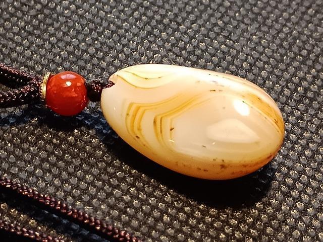 レア。マダガスカル産バンドアゲートネックレス「魔除け、絆を深める、生命力アップ」一点限り。気紛れ在庫セール価格にて。 < 女性アクセサリー/時計 レア。マダガスカル産バンドアゲートネックレス「魔除け、絆を深める、生命力アップ」一点限り。気紛れ在庫セール価格にて。 < 女性アクセサリー/時計の