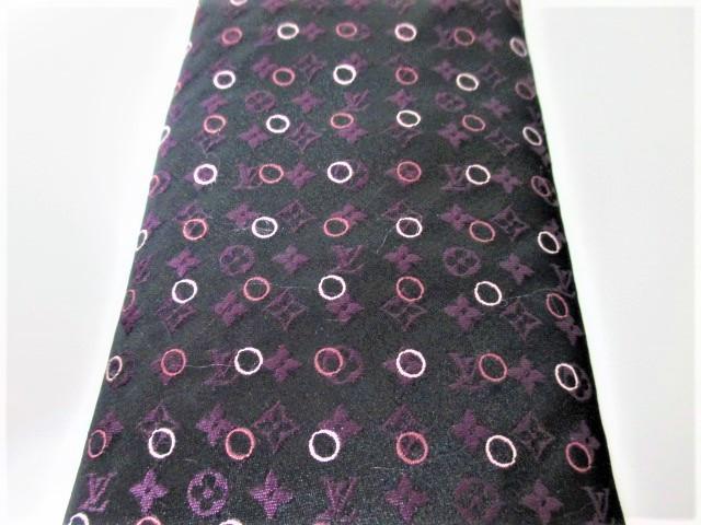 ☆LOUIS VUITTON ルイヴィトン モノグラム 光沢 ネクタイ/メンズ☆ブラック×パープル < ブランド ☆LOUIS VUITTON ルイヴィトン モノグラム 光沢 ネクタイ/メンズ☆ブラック×パープル < ブランドの