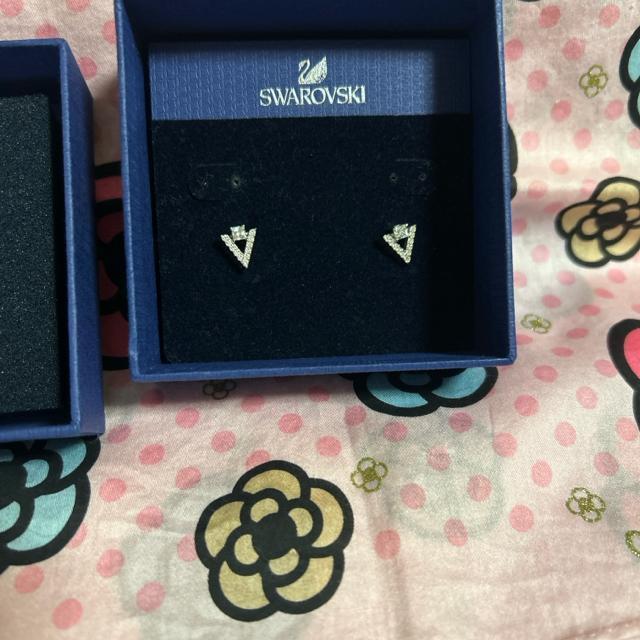 スワロフスキーピアス正規品 < 女性アクセサリー/時計 スワロフスキーピアス正規品 < 女性アクセサリー/時計の