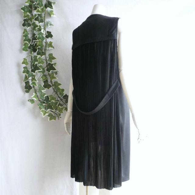 新品 9593 ML 後ろプリーツ 飾りベルト ロング ジレ 春 夏 秋 黒 レディース ストレッチ ベスト 羽織り 上品 < 女性ファッション 新品 9593 ML 後ろプリーツ 飾りベルト ロング ジレ 春 夏 秋 黒 レディース ストレッチ ベスト 羽織り 上品 < 女性ファッションの