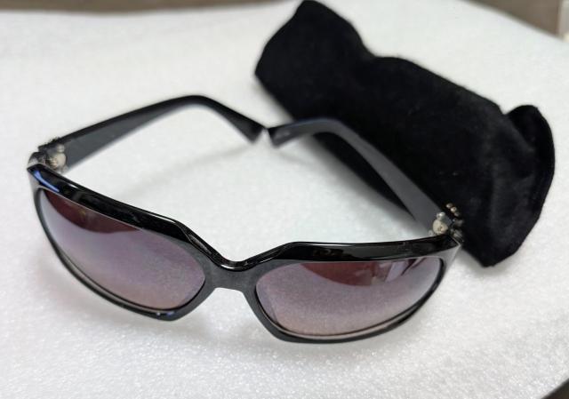 クロムハーツ風 デザイン サングラス ブラック 黒 アイウェア ケース付き < ブランド クロムハーツ風 デザイン サングラス ブラック 黒 アイウェア ケース付き < ブランドの