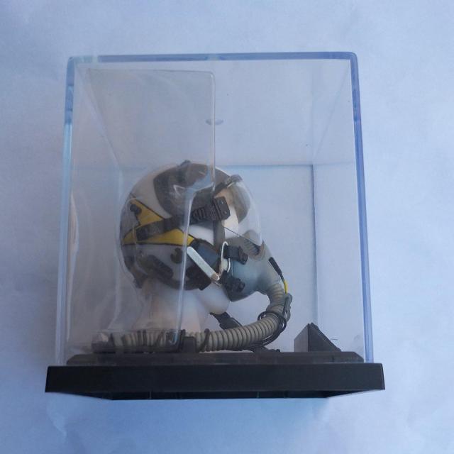 中古 1/6 エリートフォース パイロットヘルメット【F】 VF-31 < ホビー  中古 1/6 エリートフォース パイロットヘルメット【F】 VF-31 < ホビーの