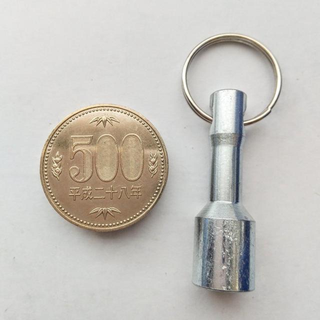 磁石キーホルダー 簡単便利 強力磁石タイプ < 女性ファッション  磁石キーホルダー 簡単便利 強力磁石タイプ < 女性ファッションの