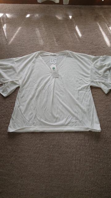 未使用!美品!白のカットソー < ブランド  未使用!美品!白のカットソー  < ブランドの