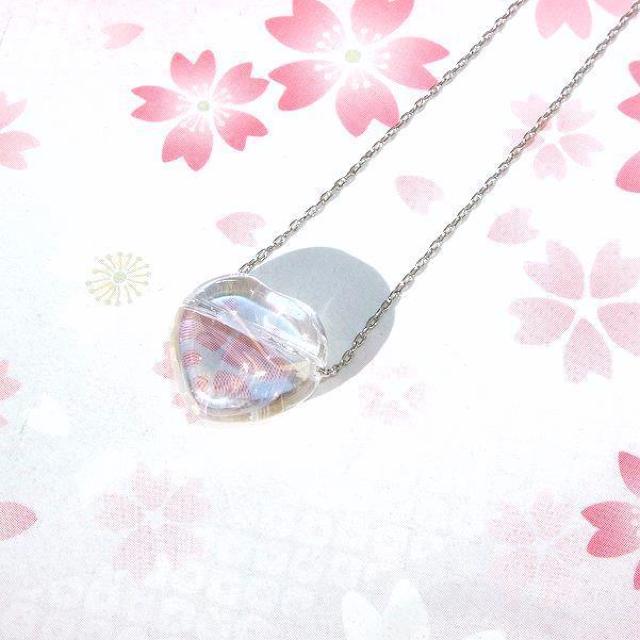 送料無料 即買い:オーロラ水晶超極細ハートネックレス < 女性アクセサリー/時計  送料無料 即買い:オーロラ水晶超極細ハートネックレス < 女性アクセサリー/時計の