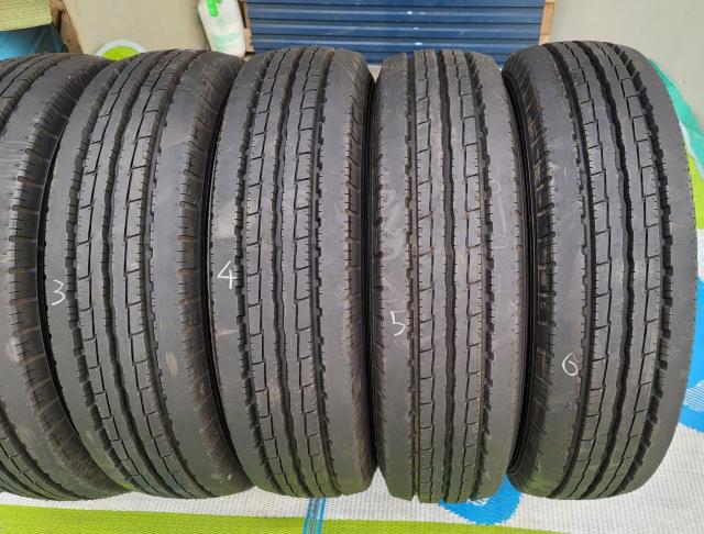 バリ溝!ほぼ新品 ヨコハマ LT151R 185/75R15 106/104N 15インチタイヤのみ6本セット小型トラック用 < 自動車/バイク バリ溝!ほぼ新品 ヨコハマ LT151R 185/75R15 106/104N 15インチタイヤのみ6本セット小型トラック用 < 自動車/バイク