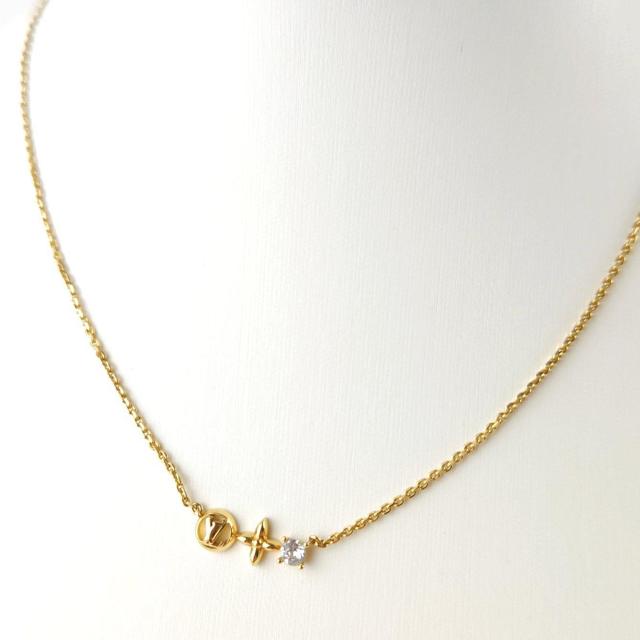 LOUIS VUITTON �l�b�N���X �� �u�����h�� 