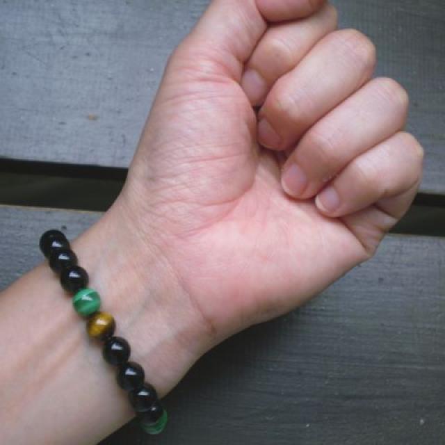 マラカイトxオニキスxタイガーアイブレスレット < 女性アクセサリー/時計 マラカイトxオニキスxタイガーアイブレスレット < 女性アクセサリー/時計の