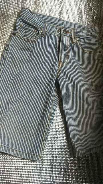 130 デニム 半パンツ ウエストゴム調整アリ < キッズ/ベビー 130 デニム 半パンツ ウエストゴム調整アリ < キッズ/ベビーの