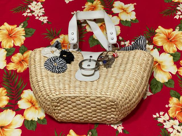 可愛い☆カゴbag☆クジラのチャーム付き☆ < 女性ファッション  可愛い☆カゴbag☆クジラのチャーム付き☆  < 女性ファッションの