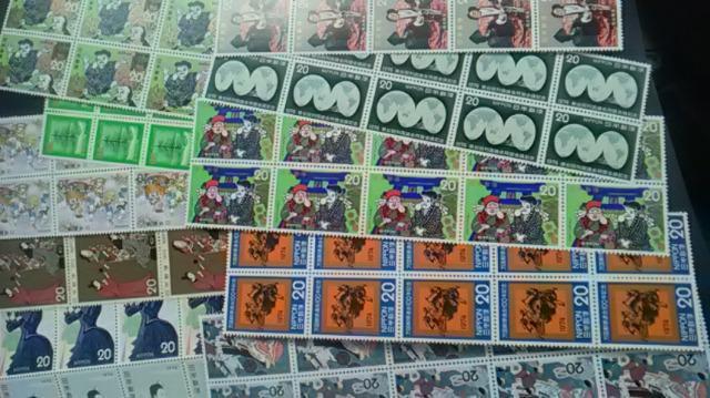 20円切手100枚新品未使用品  20100ーRN < ホビー  20円切手100枚新品未使用品  20100ーRN  < ホビーの
