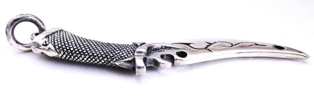 ☆シルバー925ブレードランナーペンダント ブレードランナーナイフペンダント 新品 未使用 ダガーペンダント ナイフペンダント < 男性アクセサリー/時計 ☆シルバー925ブレードランナーペンダント ブレードランナーナイフペンダント 新品 未使用 ダガーペンダント ナイフペンダント < 男性アクセサリー/時計の