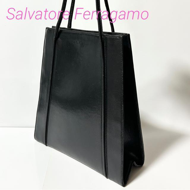 美品 Salvatore Ferragamo フェラガモ E219291 レザー ハンドバッグ ブラック < ブランド 美品 Salvatore Ferragamo フェラガモ E219291 レザー ハンドバッグ ブラック < ブランドの