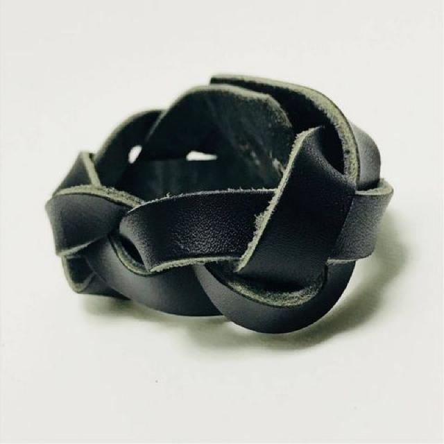 �sRB0954�t����������K�����҂ݍ��݃��U�[�u���X��  �� �j���A�N�Z�T���[/���v�� 