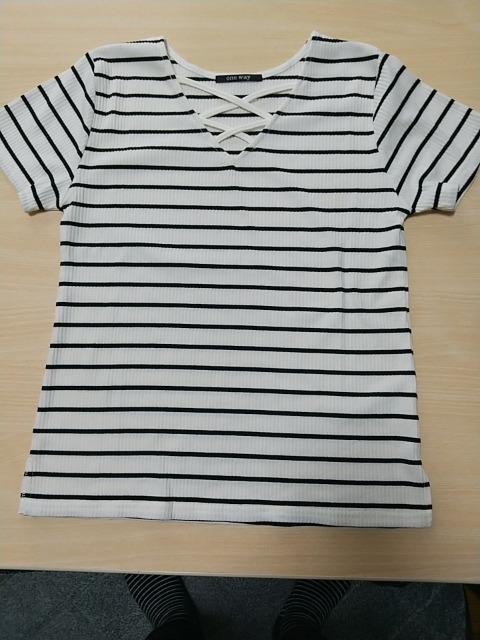 デザインカットソー★ボーダー★Mサイズ  新品同様です! < 女性ファッション  デザインカットソー★ボーダー★Mサイズ  新品同様です!  < 女性ファッションの