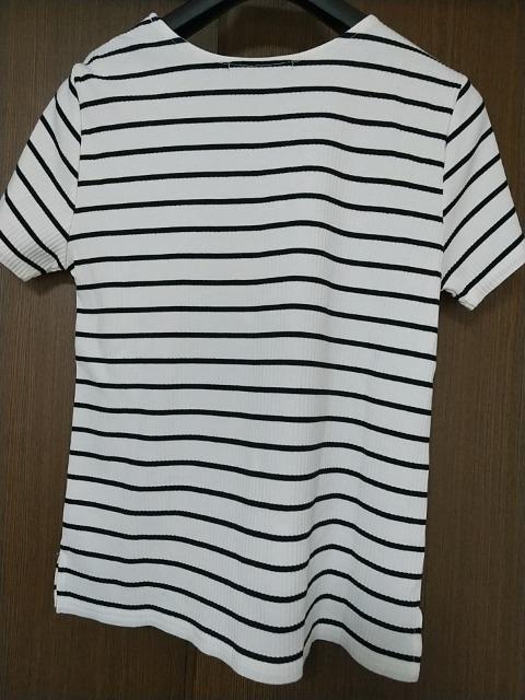 デザインカットソー★ボーダー★Mサイズ  新品同様です! < 女性ファッション  デザインカットソー★ボーダー★Mサイズ  新品同様です! < 女性ファッションの