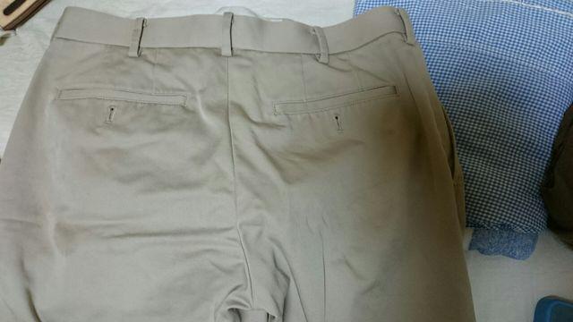 ユニクロ チノパン タックパンツ ダボパンツ ダッドシルエット < ブランド  ユニクロ チノパン タックパンツ ダボパンツ ダッドシルエット < ブランドの