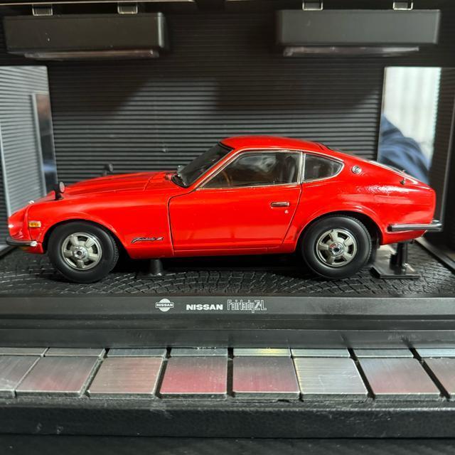 絶版 未展示品 京商 1/18 フェアレディZ-L(RED) < ホビー  絶版 未展示品 京商 1/18 フェアレディZ-L(RED) < ホビーの