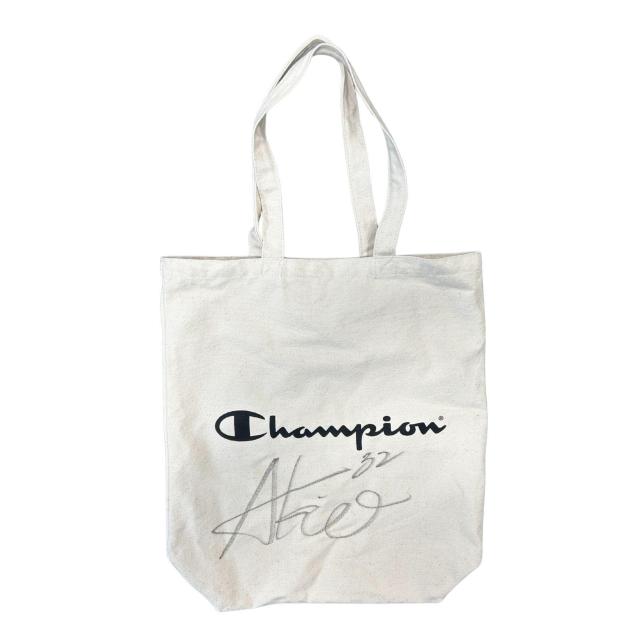 #32 { YI gpEMTC Champion g[gobO 