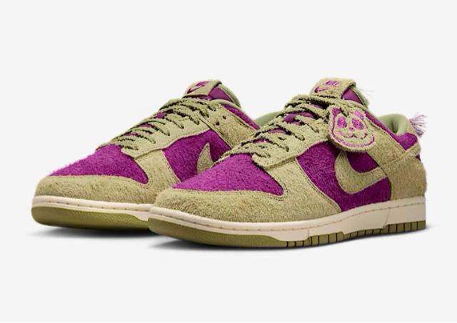 NIKE DUNK LOW g SE   uh 