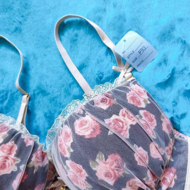 透け感がエロcute。。F80×L。。薔薇柄×オーガンジーレースブラジャー&ショーツセット。。グラマー大きいサイズローズバラ柄 < 女性ファッション  透け感がエロcute。。F80×L。。薔薇柄×オーガンジーレースブラジャー&ショーツセット。。グラマー大きいサイズローズバラ柄 < 女性ファッションの