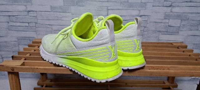 ☆LOUIS VUITTON ルイヴィトン ⅬX エンブレム スニーカー/メンズ/27cm☆新作モデル < ブランド ☆LOUIS VUITTON ルイヴィトン ⅬX エンブレム スニーカー/メンズ/27cm☆新作モデル < ブランドの