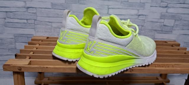 ☆LOUIS VUITTON ルイヴィトン ⅬX エンブレム スニーカー/メンズ/27cm☆新作モデル < ブランド ☆LOUIS VUITTON ルイヴィトン ⅬX エンブレム スニーカー/メンズ/27cm☆新作モデル < ブランドの