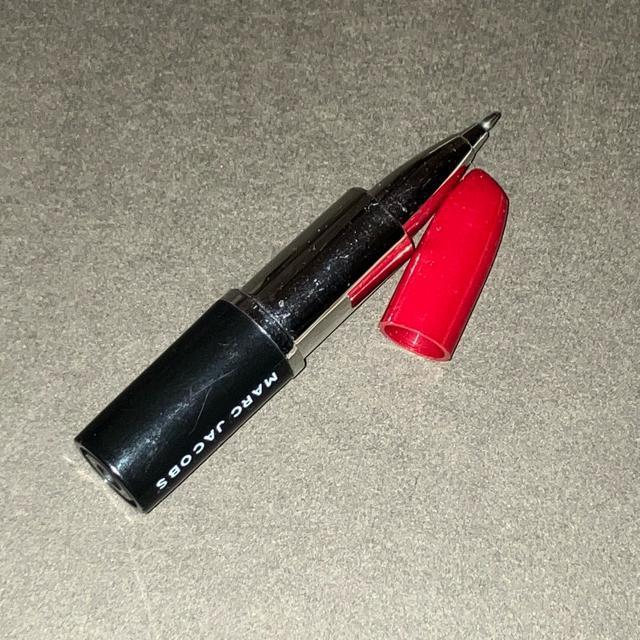 マークジェイコブズ ルージュ型ポールペン < ブランド マークジェイコブズ ルージュ型ポールペン < ブランドの