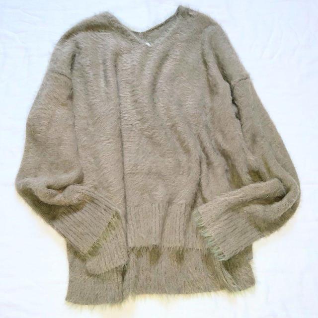 AMERICAN HOLIC☆Vネックシャギーニットプルオーバー/美品 < 女性ファッション AMERICAN HOLIC☆Vネックシャギーニットプルオーバー/美品 < 女性ファッションの