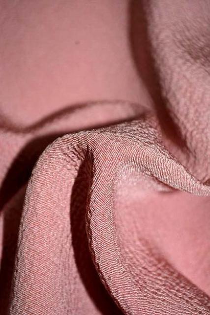 色無地 中古 最高峰 未使用品 人間国宝  羽田登喜男 真赭色 1つ紋 鈴乃屋扱 身丈157.5cm 裄丈64.5cm T2771 < 女性ファッション  色無地 中古 最高峰 未使用品 人間国宝  羽田登喜男 真赭色 1つ紋 鈴乃屋扱 身丈157.5cm 裄丈64.5cm T2771 < 女性ファッションの