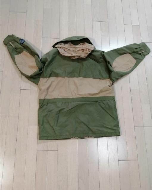 特価★美品GIGGY美品フメンズアウタージャケットフーディーグリーンベージュ大活躍ポケット充実裏地付きしっかりしたつくり品薄 < 男性ファッション  特価★美品GIGGY美品フメンズアウタージャケットフーディーグリーンベージュ大活躍ポケット充実裏地付きしっかりしたつくり品薄 < 男性ファッションの