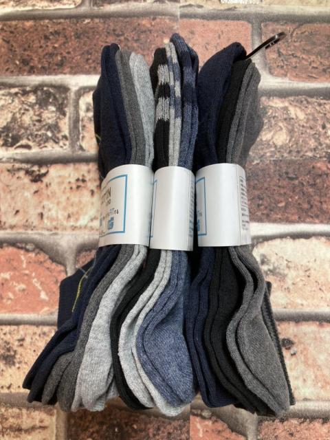 数量限定超特価!『9足組』直角ヒール設計で足にFITする!!快適・綿混メンズスニーカーソックス(A柄) < 男性ファッション  数量限定超特価!『9足組』直角ヒール設計で足にFITする!!快適・綿混メンズスニーカーソックス(A柄) < 男性ファッションの